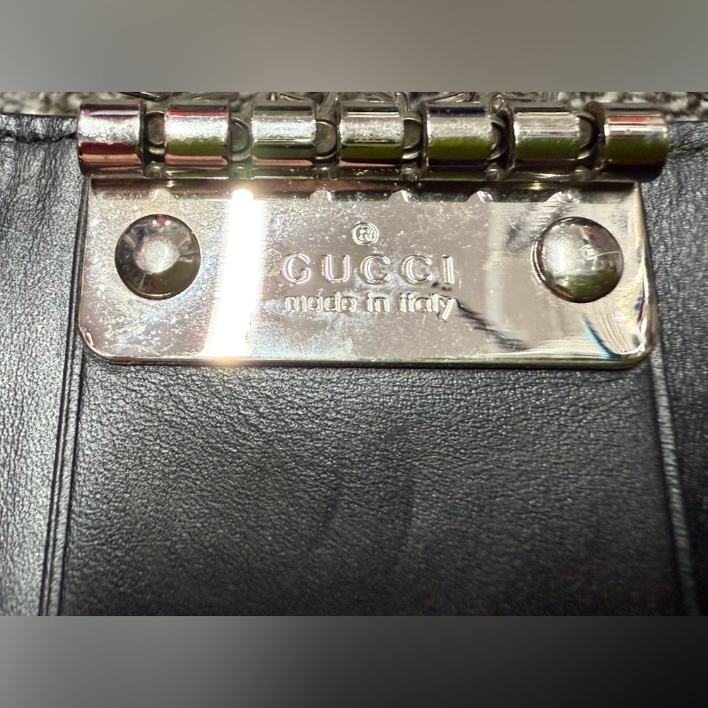 Gucci key holder - Picture 7 of 11